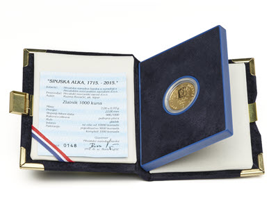 Zlatna medalja Crkva Svetog Marka 7g + kutija - Slika 3